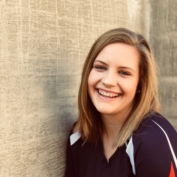 Meet your Posher, Paige - Picture 1 of 1